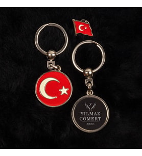 İsim ve Tarihli Türk Bayraklı Anahtarlık ve Rozet (Siyah)