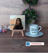 Matematik Mühendisi Fotoğraflı Dekoratif Taş, Ahşap Altlıklı Türk Kahvesi Fincanı Hediye (Model 2)