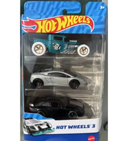 Hot Whells 3'lü Araba Seti Porsche 911, Lamborghini Gallardo LP 560, Yeşil Track Mania K5904-D867 21 (Çok Renkli)