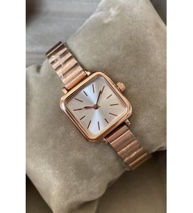 Garantili Minimal Kare Kadran Kadın Kol Saati Metal Kordon Rose Gold Renk Zarif Kadına Hanıma Eşe Sevgiliye Anneye Kıza Halaya Ablaya Teyzeye Kız Kardeşe Hediye Doğum Günü Yıl Dönümü Yılbaşı Özel Gün Hediyesi