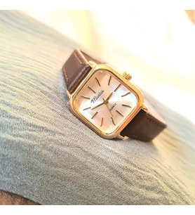 Marlas Retro Kadın Kol Saati, Köşeli Tasarım, Vintage Tasarım, Minimal Tasarım, Altın Rengi Kasa, Koyu Kahverengi Kordon