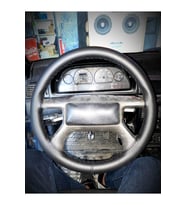 DİKİŞLİ DİREKSİYON KILIFI SİYAH DERİ SİYAH DİKİŞLİ FIAT UNO İÇİN