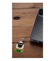 Miyuki Boncuk El Yapımı Kuzu Koyun Telefon Çarmı - Charm (Çok Renkli)
