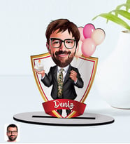 BK Gift Kişiye Özel İsimli Erkek Doğum Günü Karikatürlü Ahşap Biblo Model-3