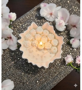 Mumelia Candles Beyaz İnci Bahçesi - Doğal Soya Taştozu Tabaklı Tasarım Mum
