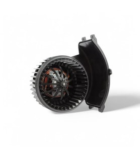 Vw Transporter T5 Kalorifer Motoru 2005-2010 7H1820021B