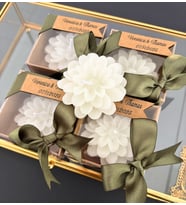 5 Adet Lotus Çiçekli Kutulu Süslenmiş Mum Nikah, Nişan, Söz, Kına, Mevlüt, Düğün İçin Özel Hediyelik