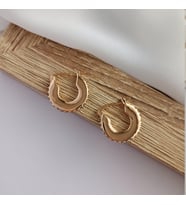 Lente Aksesuar Gold Renk Zirkon Taşlı Küçük Halka Küpe - Kadın Klasik Minimal Tasarım