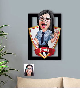BK Gift Kişiye Özel İsimli Kadın Polis Karikatürlü 3D Ahşap Tablo-1