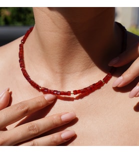 14 Ayar Altın Kaplama Doğal Küp Şekilli Garnet Taşı  Gümüş Kolye  - NS00101