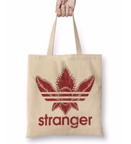 Stranger Things Bez Çanta Uzun Saplı
