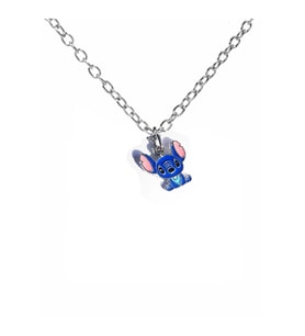 Oturan Mor Stitch Kolye – Unisex, Renkli ve Sevimli Tasarım