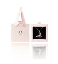Madam & Matmazel Rose Gold Baget Taşlı 925 Ayar Gümüş Kelebek Kolye – Özel Çantalı Hediye Kutusu Seti