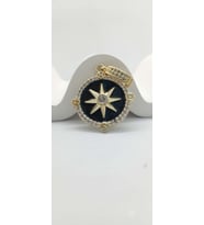 Siyah Taban Gold Renk Pusula Desenli Charm