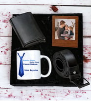 Kişiye Özel Baba Tasarımlı Kupa Bardak Erkek  Mekanizmalı Cüzdan Kemer Ahşap Mdf Kahverengi Çerçeve (Siyah-Mavi)