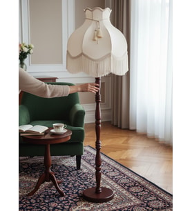 Ekru Kadife Başlık Kahverengi Ahşap Ayak Lambader Vintage Model 170x45cm