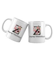 Z Harfli Kişiye Özel İsimli Porselen Kupa Bardak – Çiçekli Monogram Harf Tasarımlı İsim Yazılı Kişiselleştirilebilir Hediye Kupa (Beyaz)
