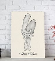 BK Gift Kişiye Özel El Ele Tutuşan Aile Tasarımlı Siyah Beyaz Kanvas Tablo-4, Anneye Hediye, Aile Hediyesi