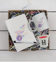 BK Gift Kişiye Özel İsimli Defter Kalem Kupa ve Mini Kovada Kokulu Mum Hediye Seti-7, Arkadaşa Hediye, Sevgiliye Hediye, Yeni İş Hediyesi