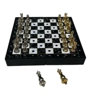 GiftHome Parlak Klasik Mermer Desenli Mini Seyahat Boy Satranç Takımı ( 16 x 16 cm )