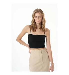 Quzu Modal Askılı Crop Basic Siyah Kadın Kolsuz T-shirt ATL00159
