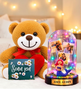 Kişiye Özel 3 Fotoğraflı Yazılı Renkli LED Işıklı Fanus ve Kalpli Peluş Ayıcık (denizkızı temalı)