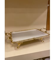 PORSELEN SUNUM TABAĞI DİKDÖRTGEN DÖKÜM PİRİNÇ AYAKLI KULPLU ALTIN 32X23 CM