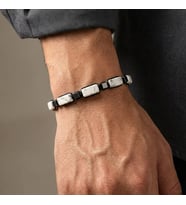 Valmont Accessories Doğal Taş Görünümlü Beyaz Taşlı Asansörlü Ayarlanabilir Erkek Bileklik