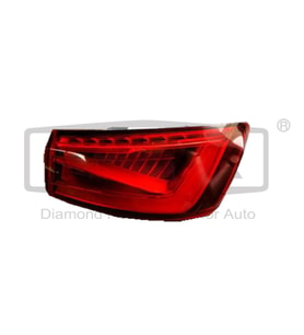 8V5945096A Stop Lambası Dış Sağ ( Led ) ( Logo Silinmiş ) - Audi A3 2013-2016 - Audi A3 Cabrio 2015-