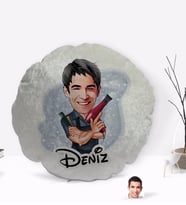 BK Gift Kişiye Özel İsimli Erkek Kuaför Karikatürlü Yuvarlak Dekoratif Kırlent Yastık-1