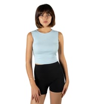 Kadın Açık Mavi Fitted/Vücuda Oturan Crop Halter Yaka Fitilli Esnek Örme Bluz Atlet 23K-TRP-CRP06