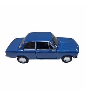 Welly 1/32 BMW 2002 Ti Diecast Metal Oyuncak Araba – Klasik ÇekBırak