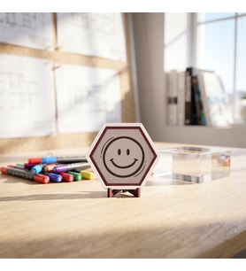 Modern Mutluluk İkonu Motifli Masaüstü Süsü Dekorasyonunuza Sanatsal Dokunuş Katan Şık ve Özgün Bir Seçim 10x10 cm, Yavru Ağzı