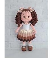 Çikolata Düşü Kıvırcık Saçlı Karnaval Bebek Amigurumi Organik Oyuncak