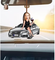 Kişiye Özel Karikatürlü Audi Araba Temalı Ahşap Dikiz Ayna Süsü