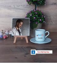 Hekim Fotoğraflı Dekoratif Taş, Ahşap Altlıklı Türk Kahvesi Fincanı Hediye (Model 2)