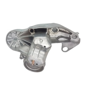 4F0199351H Motor Bağlantı Braketi Alt SOL - Audi A6 2005-2011-2.4 Lt.-3.0-3.2 Lt.-Bdw-Bbj-Auk-Bkh-By
