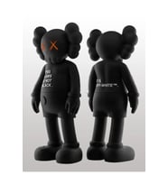 Kaws Companion Boyalı Figür Büyük Boy 20 cm