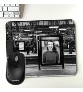 Kişiye Özel Kişiye Özel Metro Durağı Billboard Mousepad