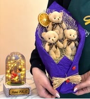 Peluş Ayıcık Buketi ve Kişiye Özel Led Işıklı Kalp Tutan Çiftli Fanus