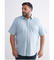 LCWAIKIKI Classic Mavi Büyük Beden Regular Fit Kısa Kollu Erkek Gömlek