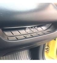 Renault Clio 4 Konsol Çıtası 2012- ve Üzeri