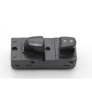 NİSSAN JUKE CAM AÇMA DÜĞMESİ ÖN SOL SÜRÜCÜ TARAFI 25411-1KA5A