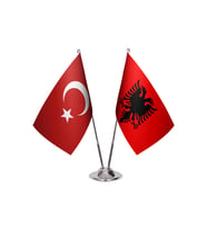Arnavutluk İkili Masa Bayrağı
