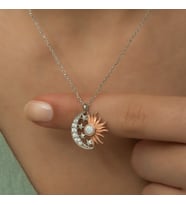 Opal Beyaz Taşlı Güneş Ve Ay Kolye-925 Ayar Gümüş