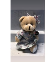 Sevimli Elbiseli Tulumlu Ayıcık Peluş Oyuncak Anahtarlık Uyku Arkadaşı Hediyelik 12 CM (Çok Renkli)