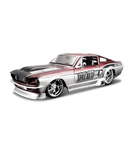 Maisto 1/24 1967 Model Ford Mustang GT Gri