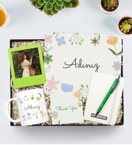 Kişiye Özel Desenli Mouse Pad & Desenli Kupa & Yeşil İnstagram Çerçeve & Gümüş Renk Detaylı Yeşil Tükenmez Kalem & Beyaz Mini Not Defteri Hediye Seti