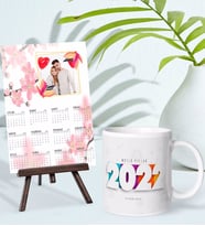 BK Gift Kişiye Özel Yılbaşı Tasarımlı Kupa Bardak ve 13x18cm Fotoğraf Kartlı Şövaleli 2024 Takvim Hediye Seti-11