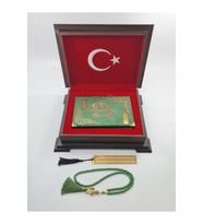 Hediye Seti Ay Yıldızlı Kuranı Kerim-Yeşil